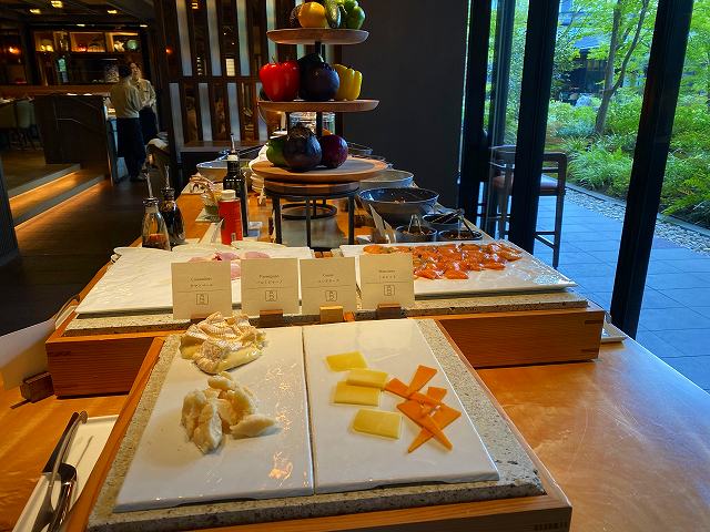 ミツイ京都ー朝食チーズ